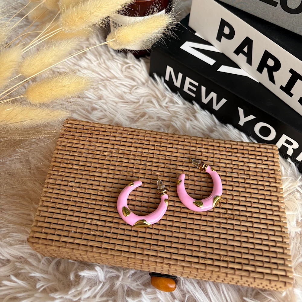 Candy Hoop Earrings – Ροζ ατσάλινα κρικάκια.