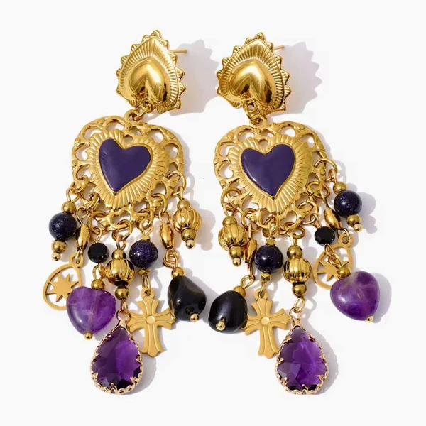 Sacred Heart Amethyst – Statement Σκουλαρίκια με Καρδιές & Φυλαχτά.