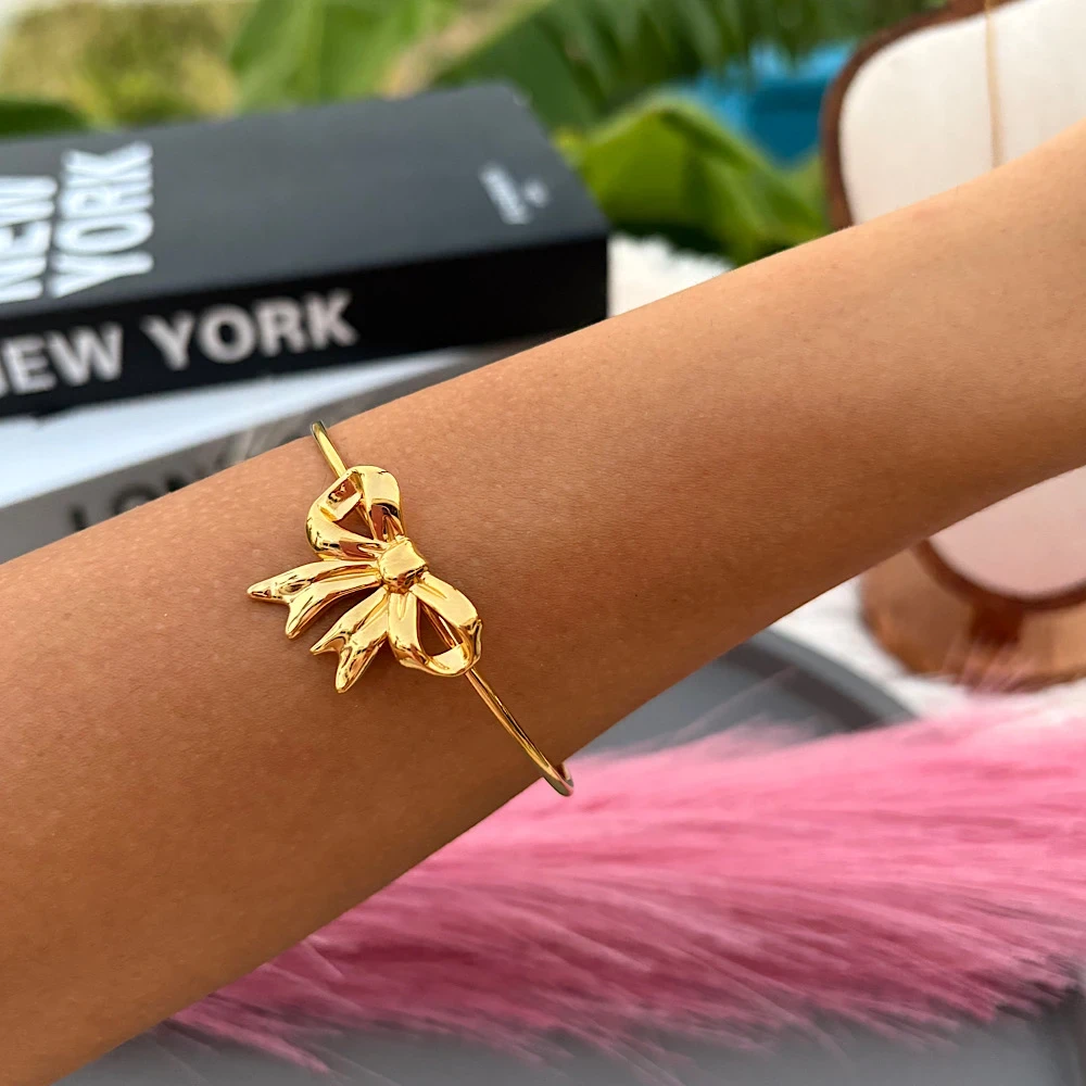 Βραχιόλι “Bow Charm” – Ατσάλι Βραχιόλι “Bow Charm” – Ατσάλι