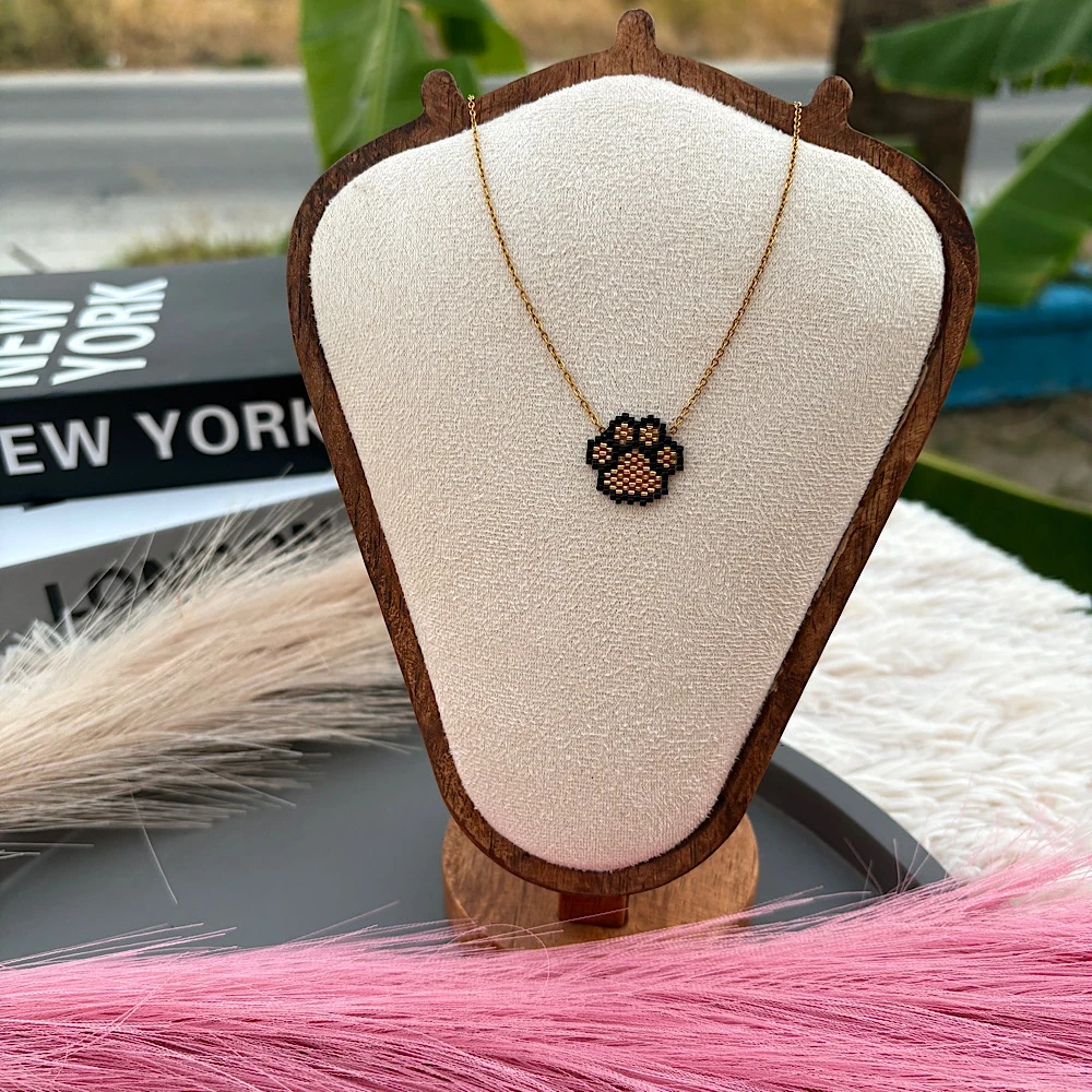 Κολιέ “Paw Print” – Χρυσή Αλυσίδα-Miyuki Beads Κολιέ “Paw Print” – Χρυσή Αλυσίδα-Miyuki Beads