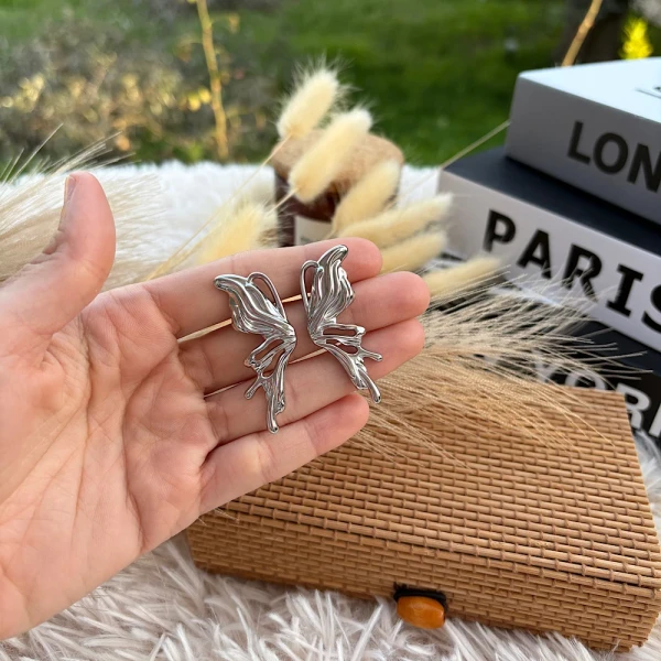 Melted Wings – Ατσάλινα Σκουλαρίκια Πεταλούδα.